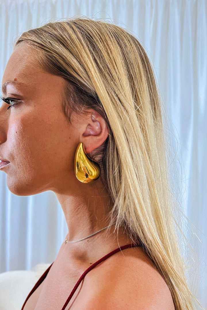 Gold Teardrop Earring